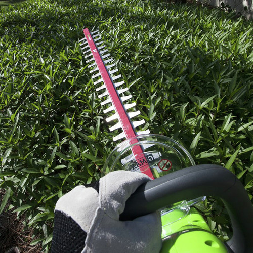 greenworks 40v cordless hedge trimmer
