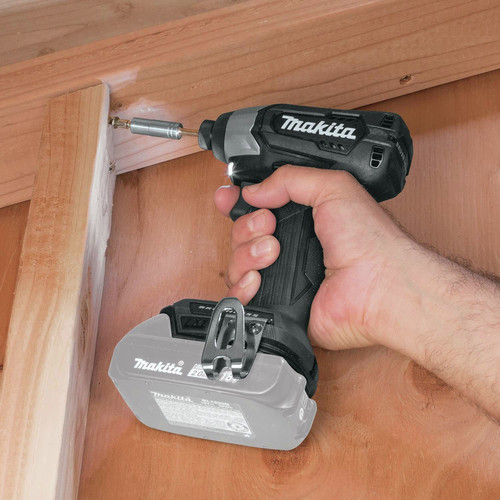 New Makita XDT15Z 18V LithiumIon Sub Compact Brushless Cordless Impact Driver 