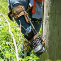 Safety Harnesses | Klein Tools CN1907AR 2-Piece 2-3/4 in. Gaff 15 in. - 19 in. Tree Climber Set image number 3