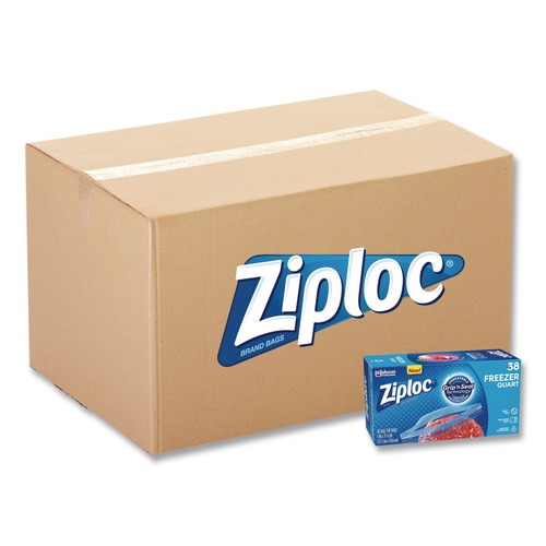 Food Service | Ziploc 351177 6.97 in. x 7.7 in. 32 oz. Zipper Freezer Bags - Clear (38 Bags/Box, 9 Boxes/Carton) image number 0