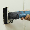 Oscillating Tools | Factory Reconditioned Makita TM3010C-R Multi-Tool image number 12