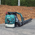 Backpack Blowers | Makita EB7660WH 75.6 cc MM4 4-Stroke Engine Hip Throttle Backpack Blower image number 7