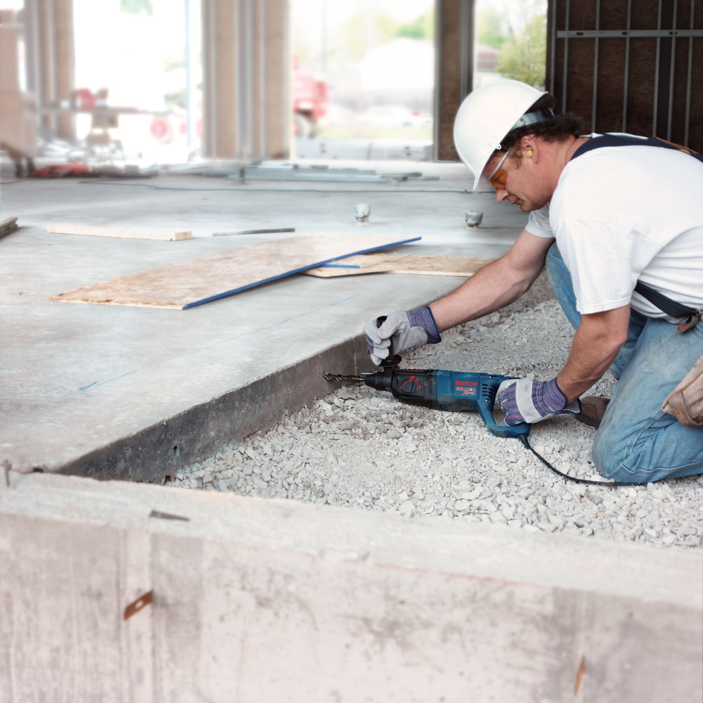 Bosch 11255VSR-RT 120V 8.0 Amp SDS-Plus 1" Rotary Hammer Certified Refurbished - Picture 6 of 15