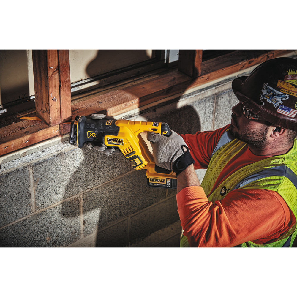 DEWALT DCS367B 20V MAX XR Li-Ion Cordless Reciprocating