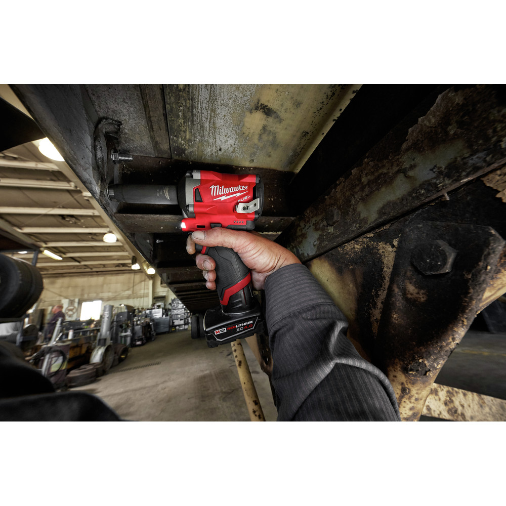 Milwaukee-2555-20-M12-FUEL-Li-Ion-1-