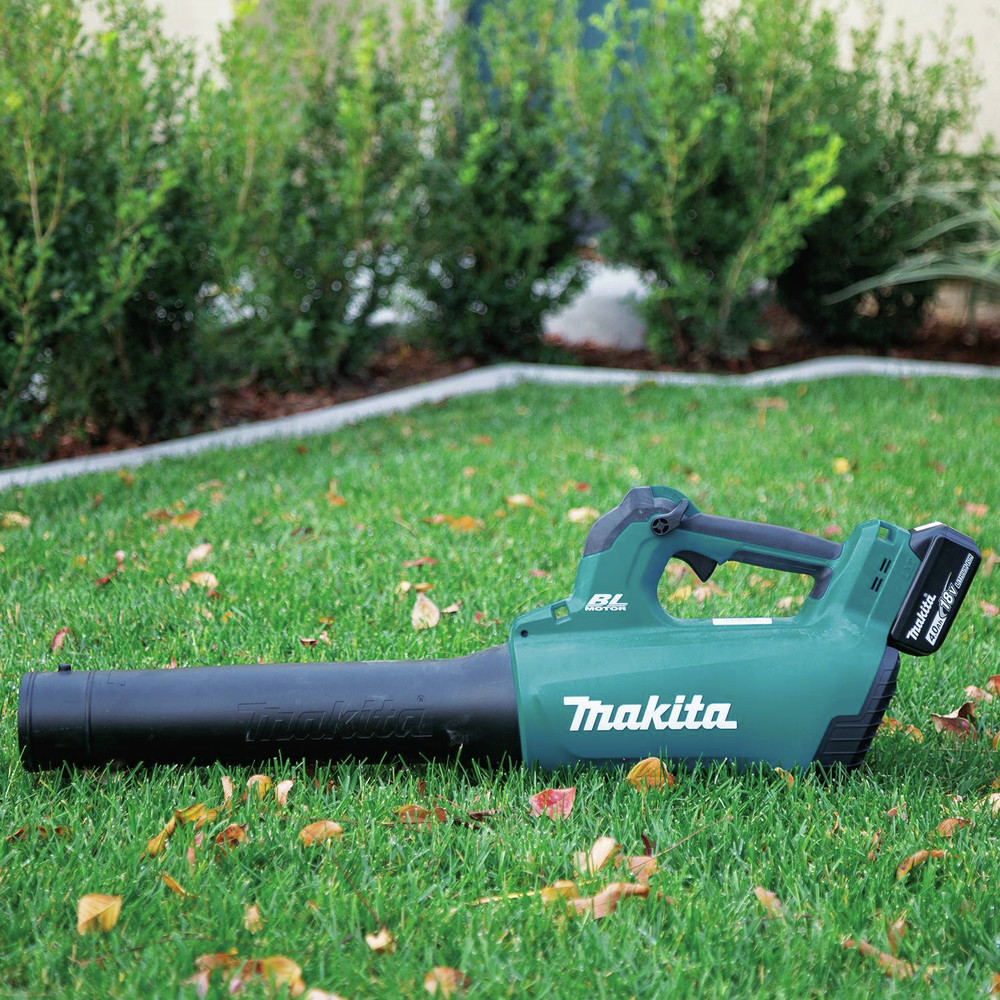 Makita XT286SM1-R 18 V LXT Li-Ion Gebläse/Trimmer Kit (4 Ah) zertifiziert generalüberholt - Bild 13 von 18