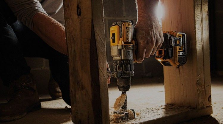 FREE 20V MAX Bare Tool or Battery FREE 20V MAX Bare Tool or Battery