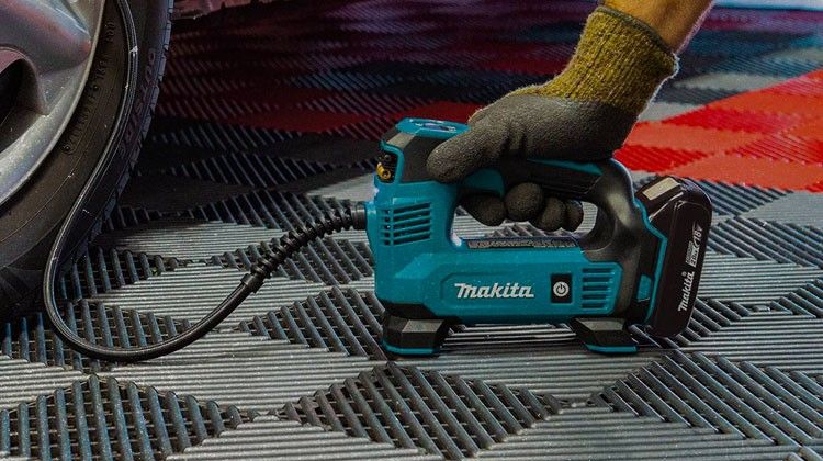 FREE Makita 18V LXT Bare Tool FREE Makita 18V LXT Bare Tool