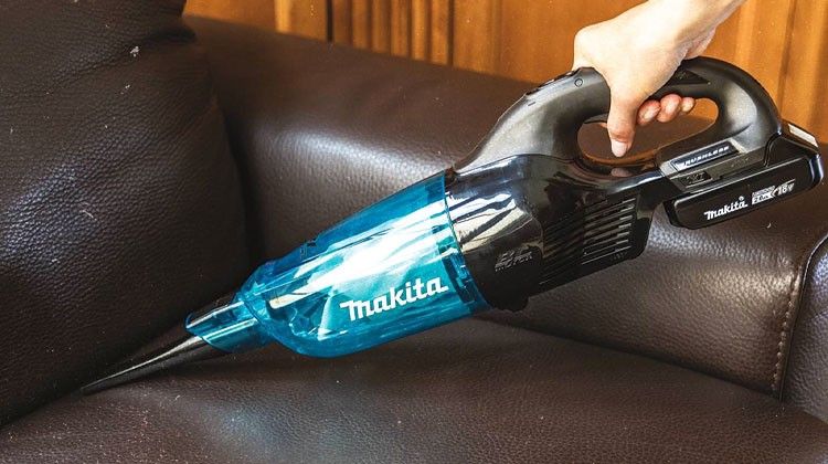 FREE Makita 18V LXT 2 Ah Battery FREE Makita 18V LXT 2 Ah Battery