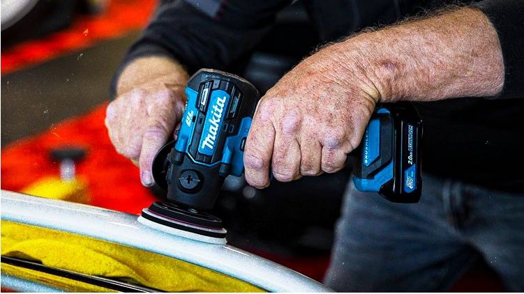 FREE Makita 12V Max CXT 2 Ah Battery and Charger Kit FREE Makita 12V Max CXT 2 Ah Battery and Charger Kit