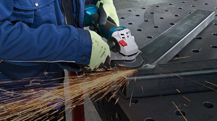 FREE Bosch 18V Cordless Angle Grinder and 4 Ah Battery FREE Bosch 18V Cordless Angle Grinder and 4 Ah Battery