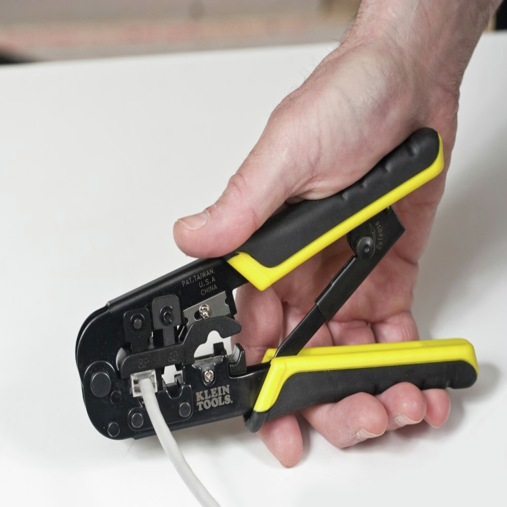 Klein Tools VDV001819 6-Piece Cable Installation Tools Set with Crimpers