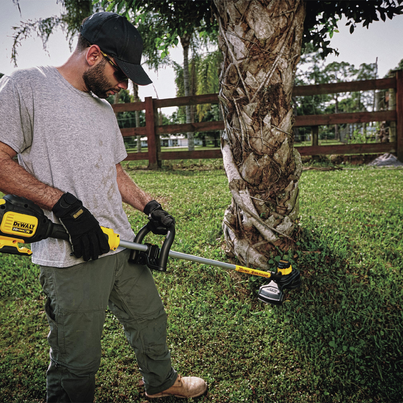 20V MAX Lithium-Ion XR Brushless 13 in. String Trimmer features lightweight and compact design